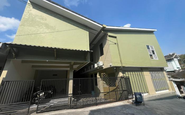 OYO 94715 Homestay Kembar Syariah