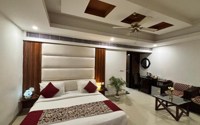 Hotel Impress By RMR Hotels