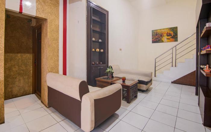 Hotel O Makassar near RS Grestelina formerly Wisma Makassar