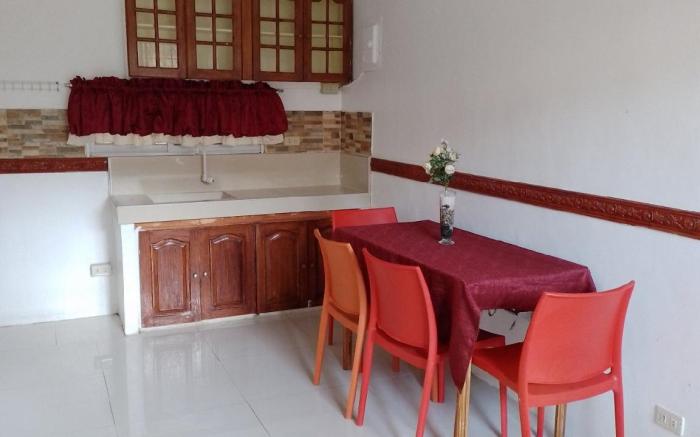 House at  lucky garden Inn Puerto Princesa 