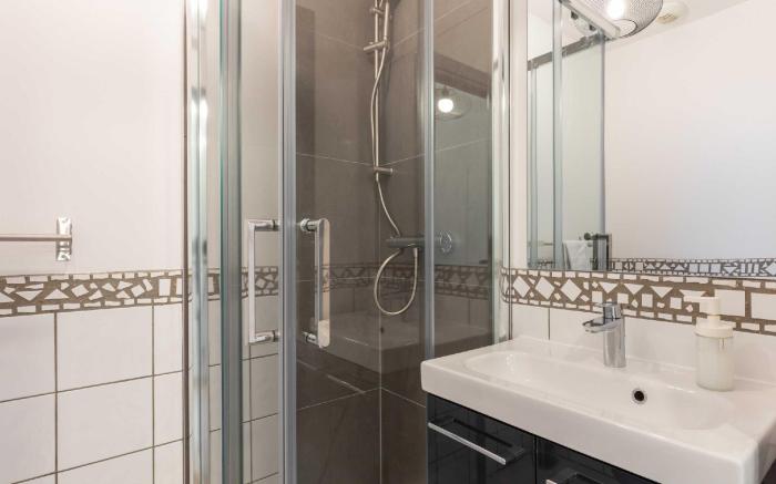 Modern apartment - 2BR-6P- Charpennes