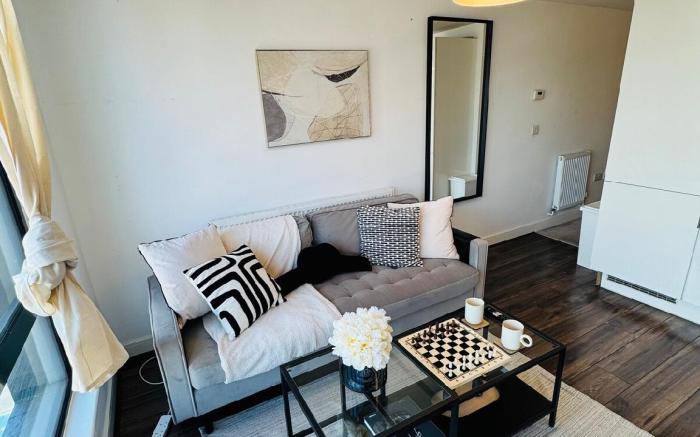 #14 Lux Cotton Loft Central Digbeth 1 bed Sleeps 3