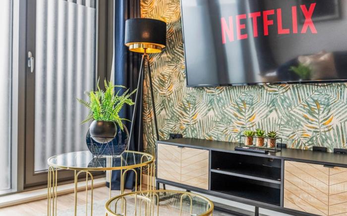 #31 Lux Apex lofts 2 bed 2 bath with Roof Terrace