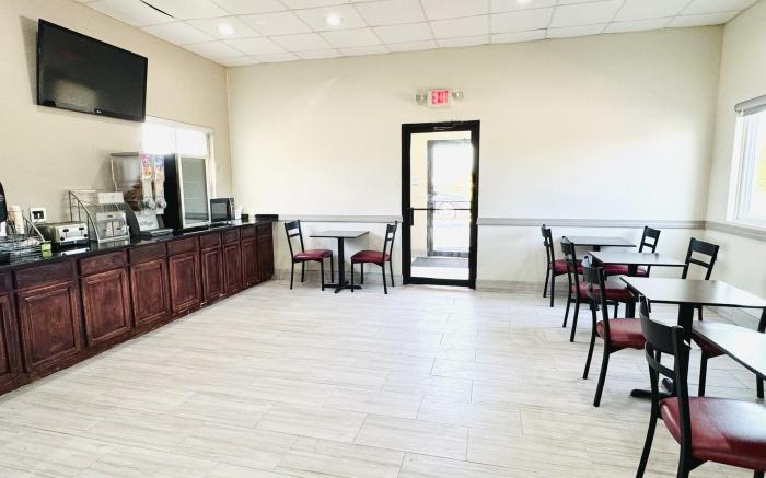 Red Roof Inn Ames