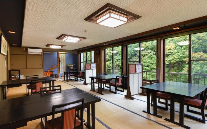 せせらぎの宿吉野屋