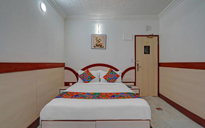FabHotel The Black Diamond