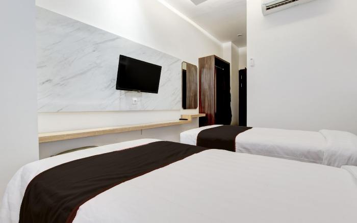 Townhouse OAK Near The Park Mall Semarang Formerly Semarang Boutique Hotel