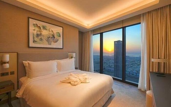 Super luxurious 2 BR Burj Khalifa & Fountain View