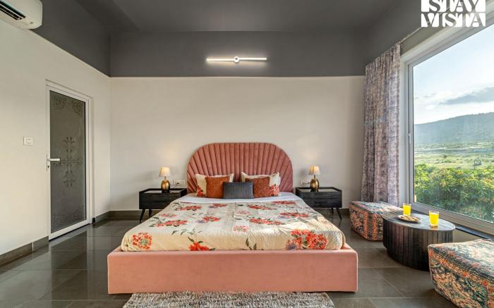 StayVista at Vacanza Villa