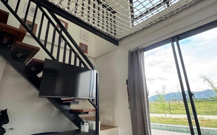 Cabin 8:18 @ Tuy Batangas near Nasugbu & Tagaytay