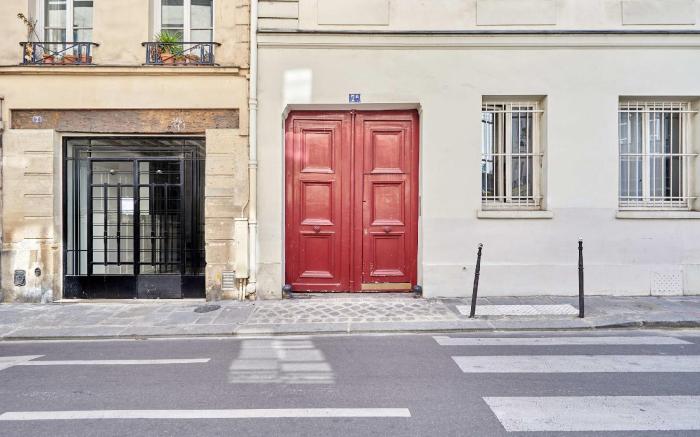 Superb Apartment Le Marais Center of Paris