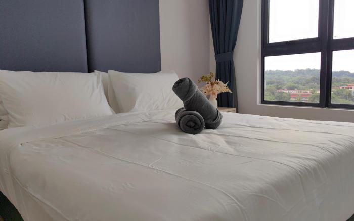 JUNE Homestay @ Vetro11 1BR 2-4Pax Mountain View