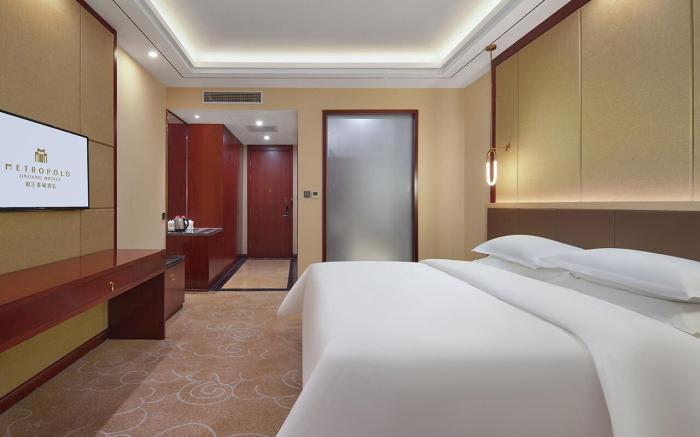 Lavande Hotel Beijing Fangshan Liangxiang University Town North Subway Station