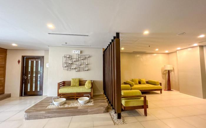 Tower C 1BR in OPR