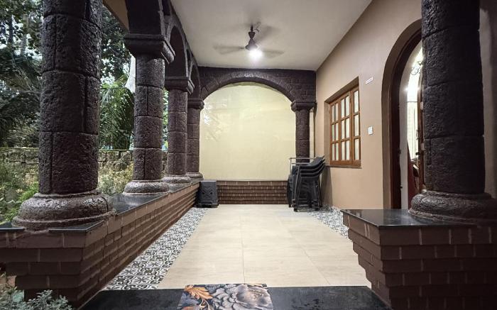 Spacious 2BHK in calangute | walk to the beach