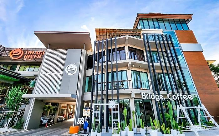 Dragon River Avenue Hotel