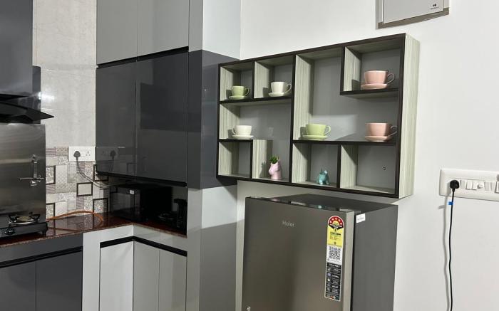 Rumi HomeStays-Entire 1BHK Appt.-Ground Floor-104