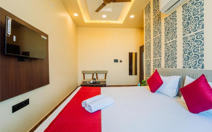 The Sky Touch Hotel & Restaurant