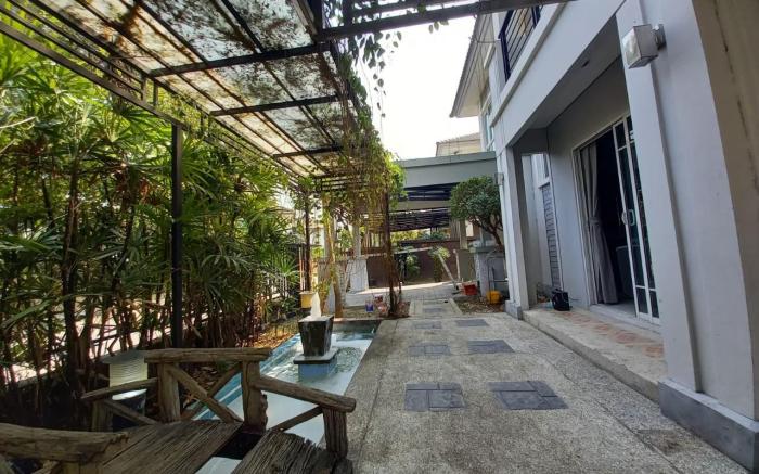 The Plant Light Thiwanon