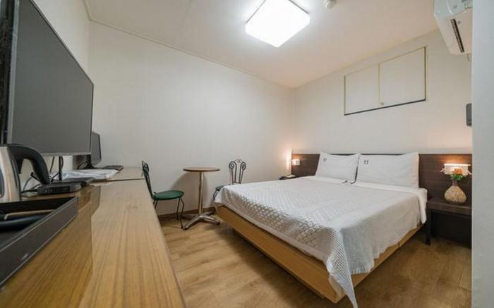 Dongjak Daebangdong Hyu