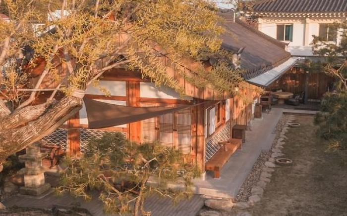 Bliss Hanok Private House Pension