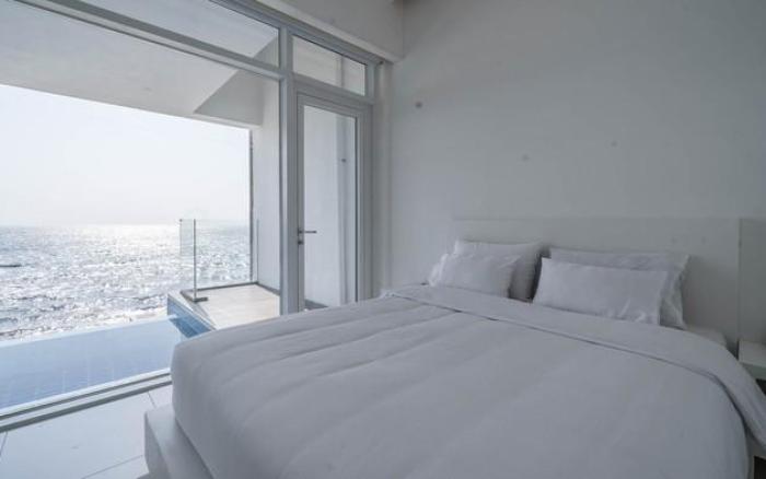 Elafoni Sea Pool Villa