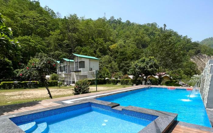 Aspen Riverside Resort