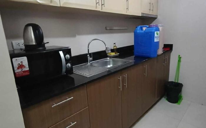 Palm Tree Villas Manila, Near NAIA T3 Unit CB 8K