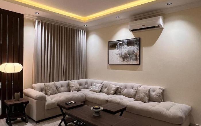 Elegant apartment with a hall, bedroom and kitchen
