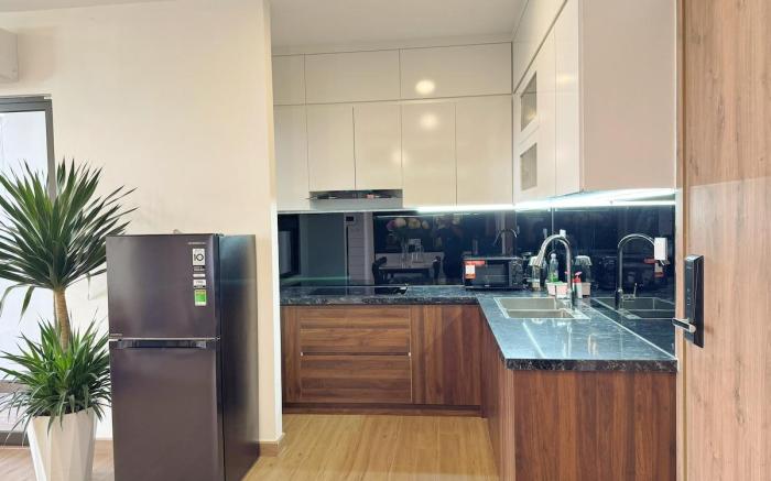 S1 Sky Oasis Ecopark - 2br Lux Apt-70m2- city view