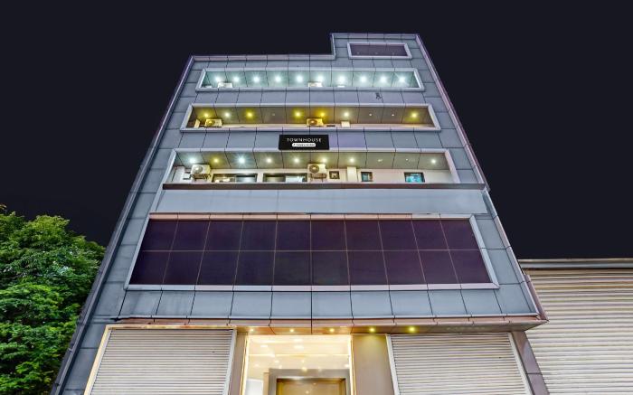 Super Townhouse Sector 9 Gurgaon