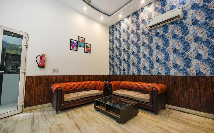 FabHotel Lakshmi Palace