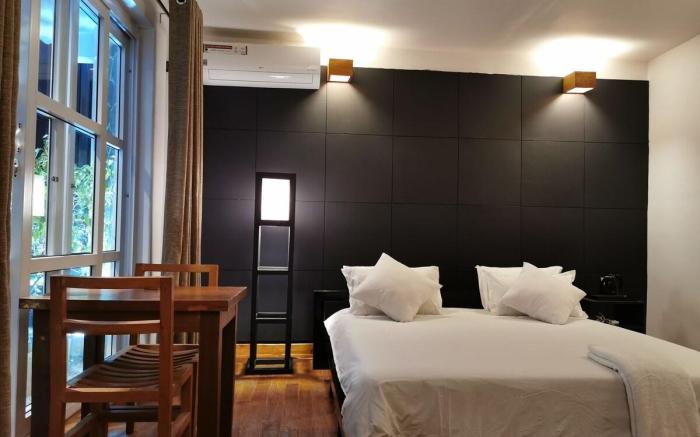 Studio (with fully equipped kitchen)