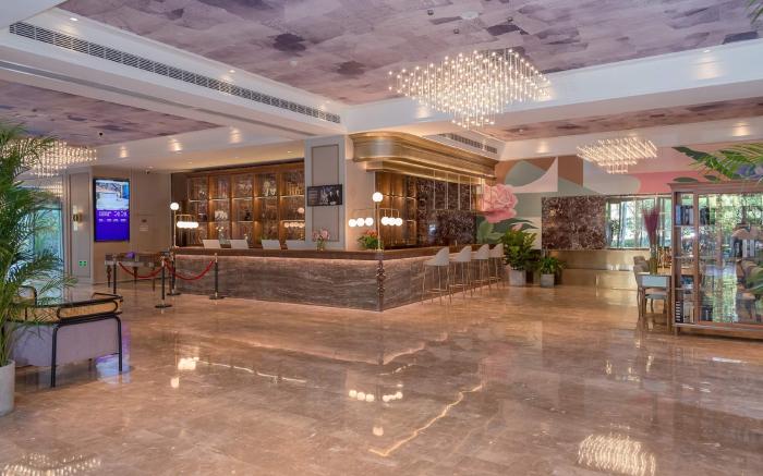 Mercure Hangzhou East Railway Station