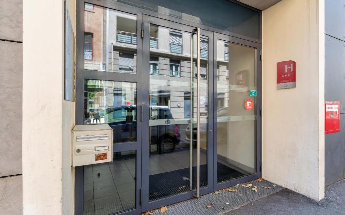 B&B HOTEL Lyon Caluire Cite Internationale