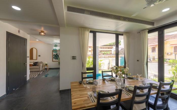 SaffronStays Rio: 4BR pool villa, Nerul Goa