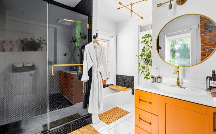 Short North - Parking Free - Convention - King Bed