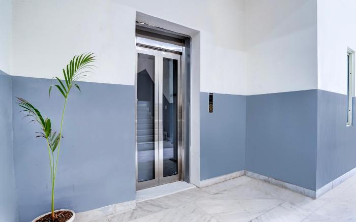 Super Hotel O DLF Phase 1 Metro Station Gurugram