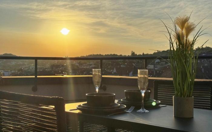 Zentrale Penthouse Suiten mit Goldstadtblick