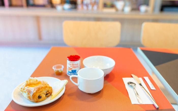 B&B HOTEL Nantes Centre