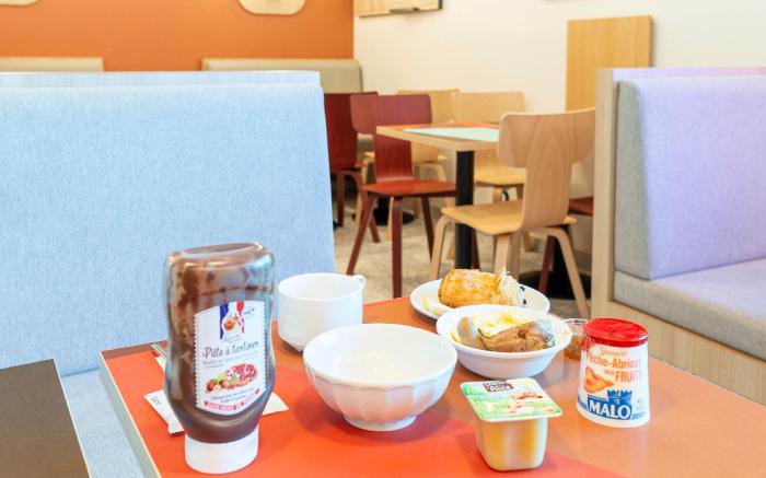 B&B HOTEL Nantes Centre