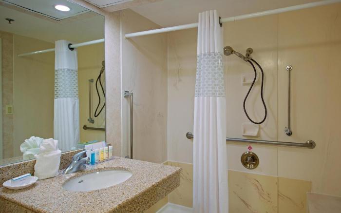 Hampton Inn West Springfield