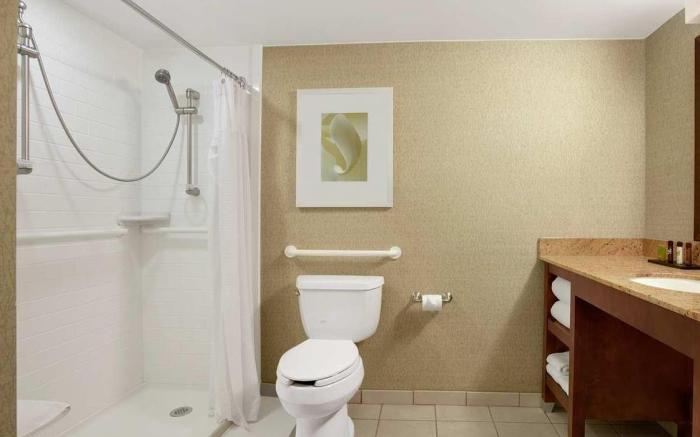 Embassy Suites by Hilton Kansas City Overland Park