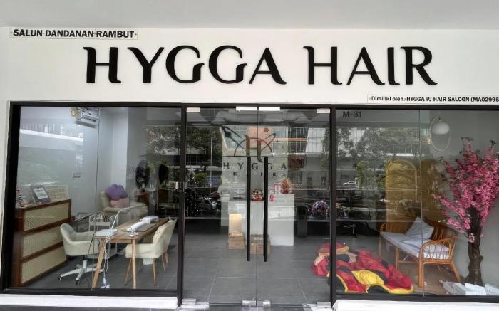 Trion Residence by Emily in Town