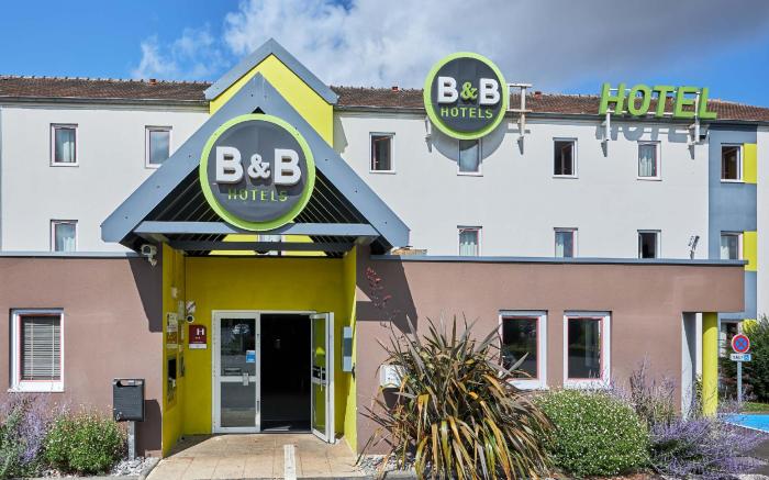 B&B HOTEL Caen Memorial