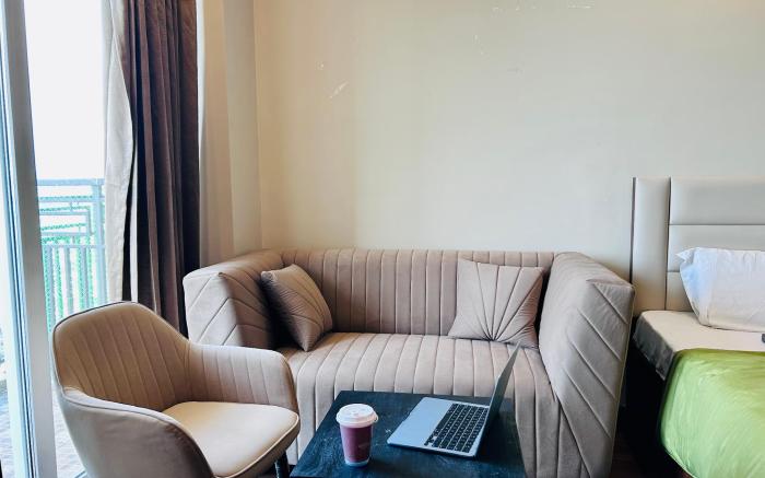 PrimeStays Studio | Omaxe ITC, Greater Noida