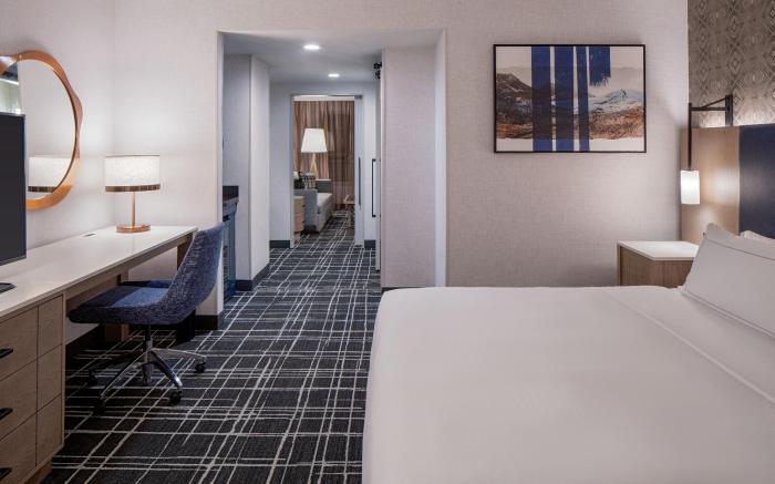 Doubletree Suites by Hilton Salt Lake City