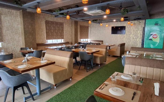 Hotel Amulya Royal Inn