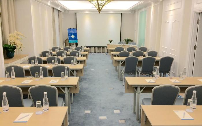 Noor Hotel