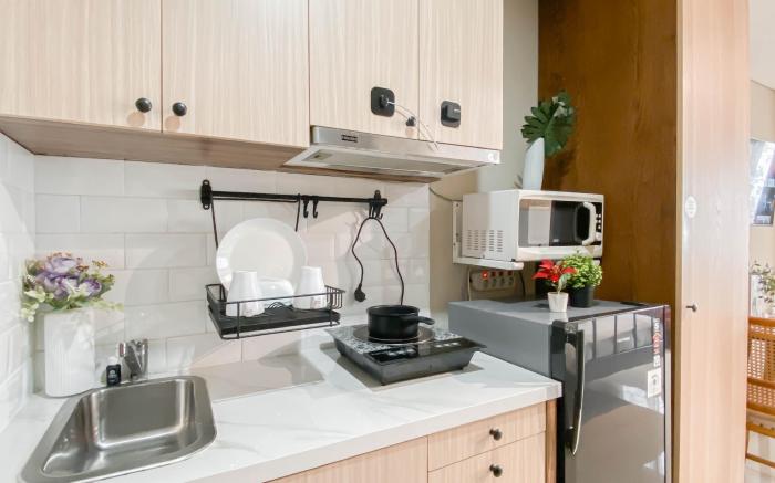 Studio with View at Royal Sentul Park By Travelio